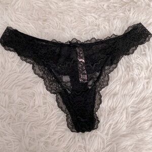 Victoria’s Secret dream angels black lace thong